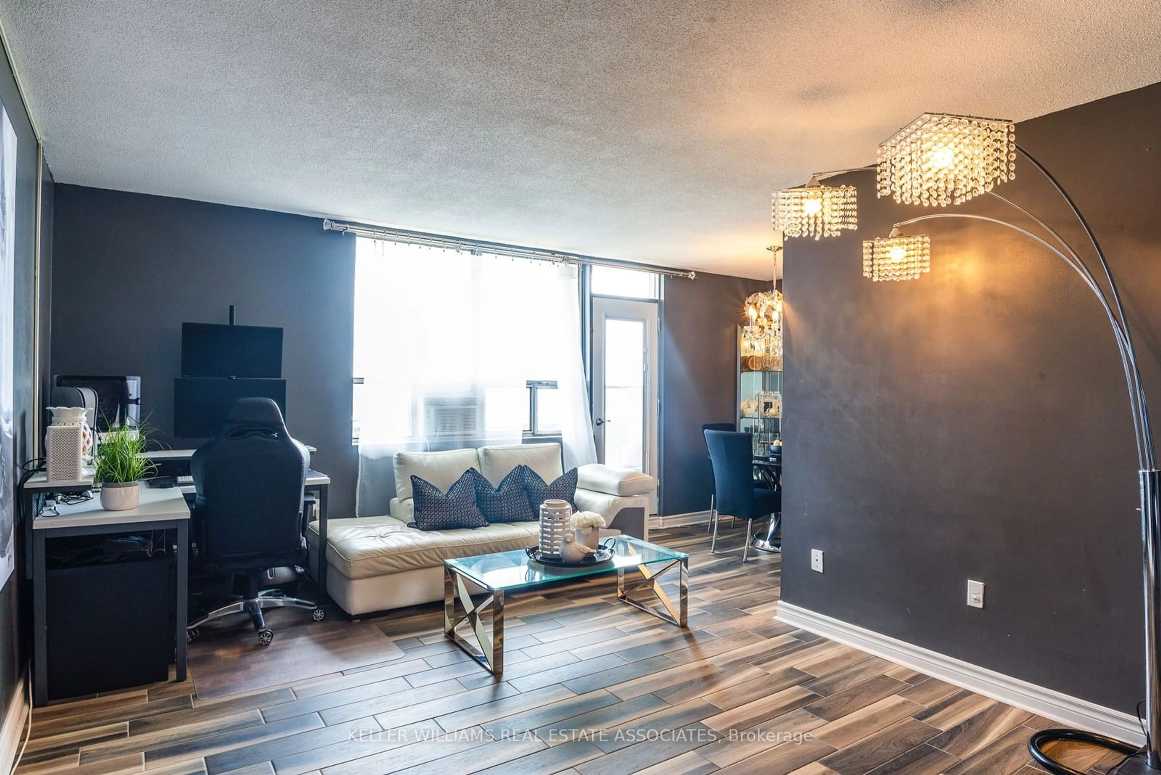 Living room, wood floors for 3145 Queen Frederica Dr #802, Mississauga Ontario L4Y 3A7