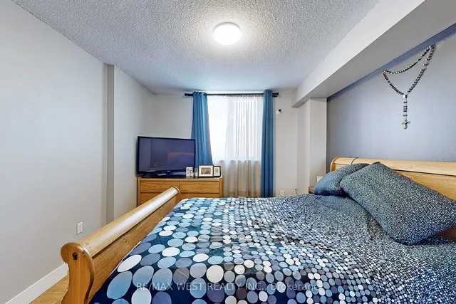 Additional property image - 5 San Romanoway Unit 808