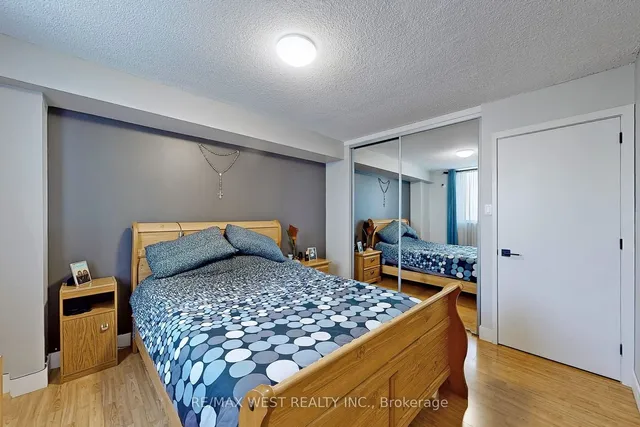 Additional property image - 5 San Romanoway Unit 808
