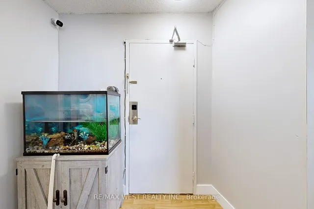 Additional property image - 5 San Romanoway Unit 808