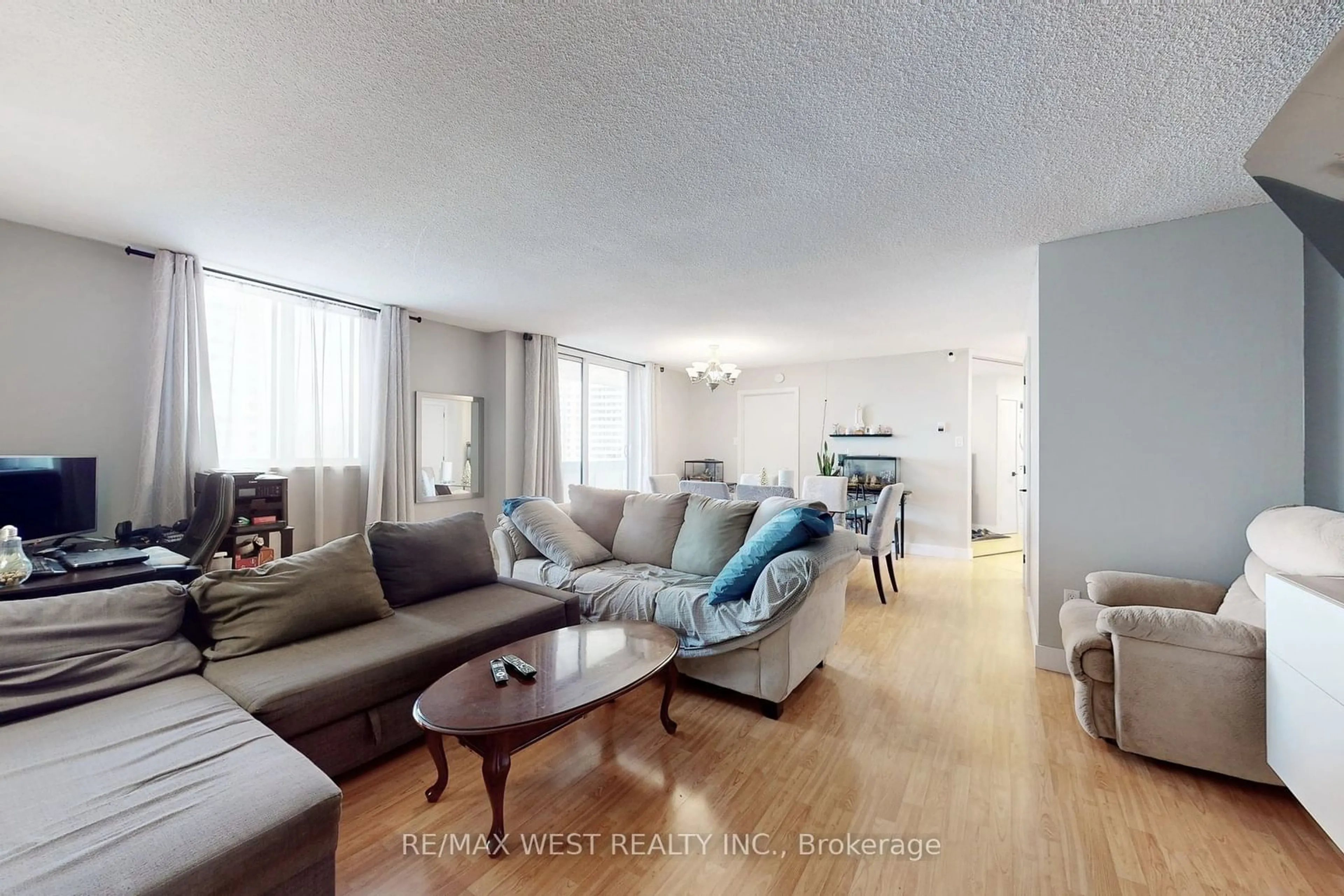 Living room, wood floors for 5 San Romanoway #808, Toronto Ontario M3N 2Y4