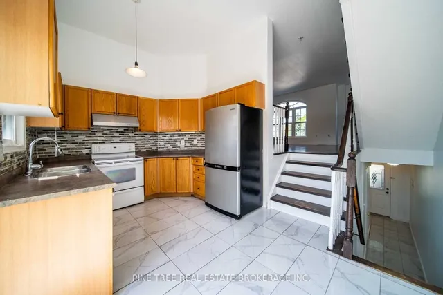 Additional property image - 24 Provincial Pl Unit 24
