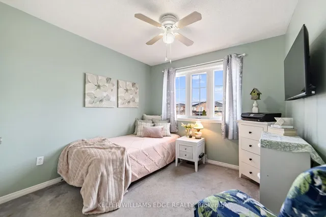 Additional property image - 516 Eliza Cres