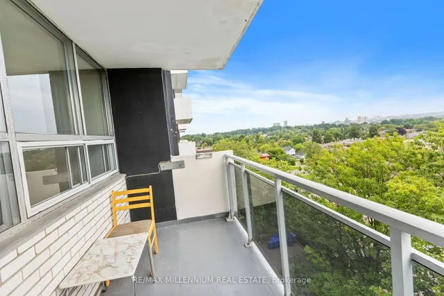 Additional property image - 151 La Rose Ave Unit 707