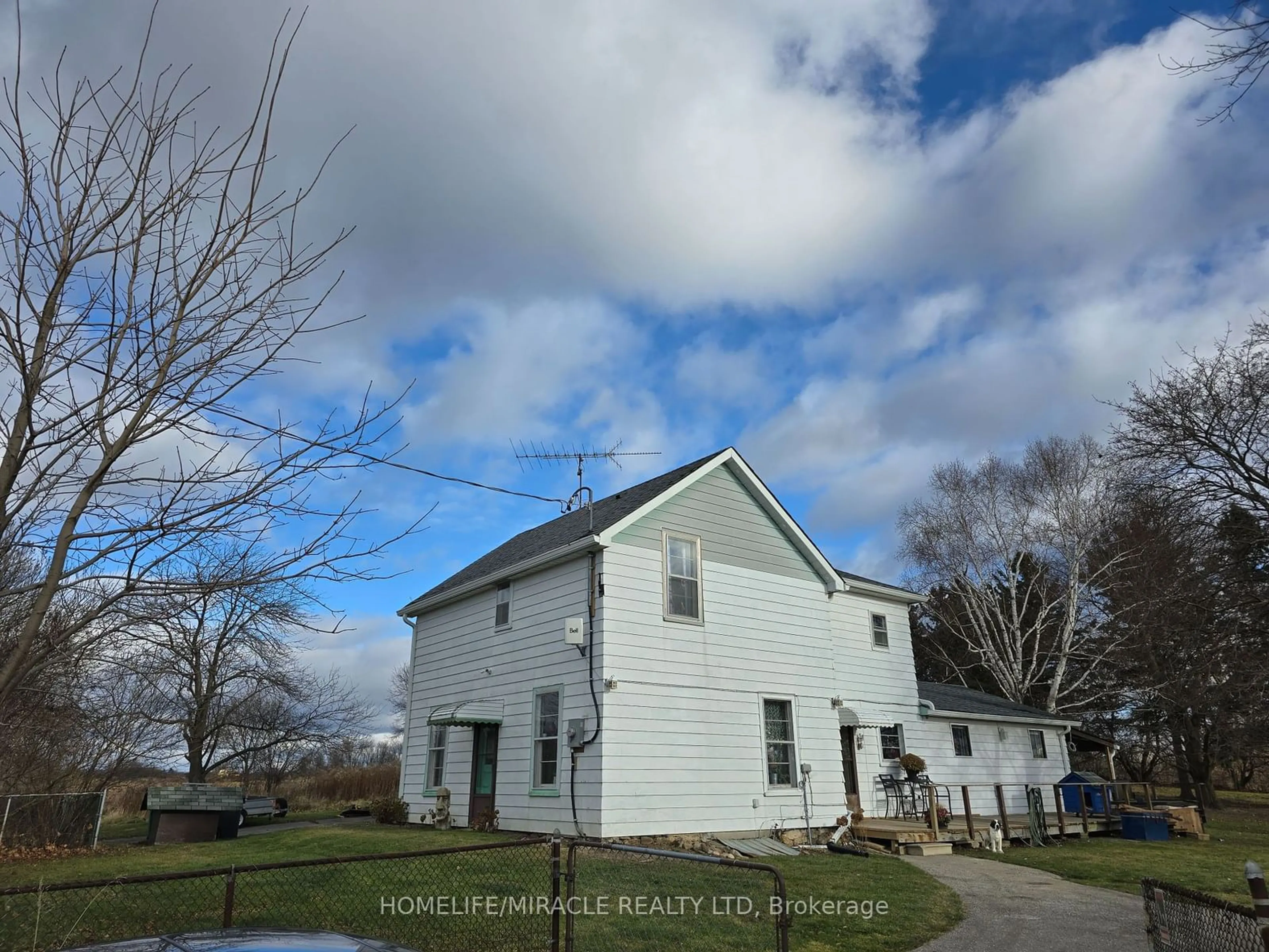 Frontside or backside of a home, the street view for 8575 Old Church Rd, Caledon Ontario L7E 0P6