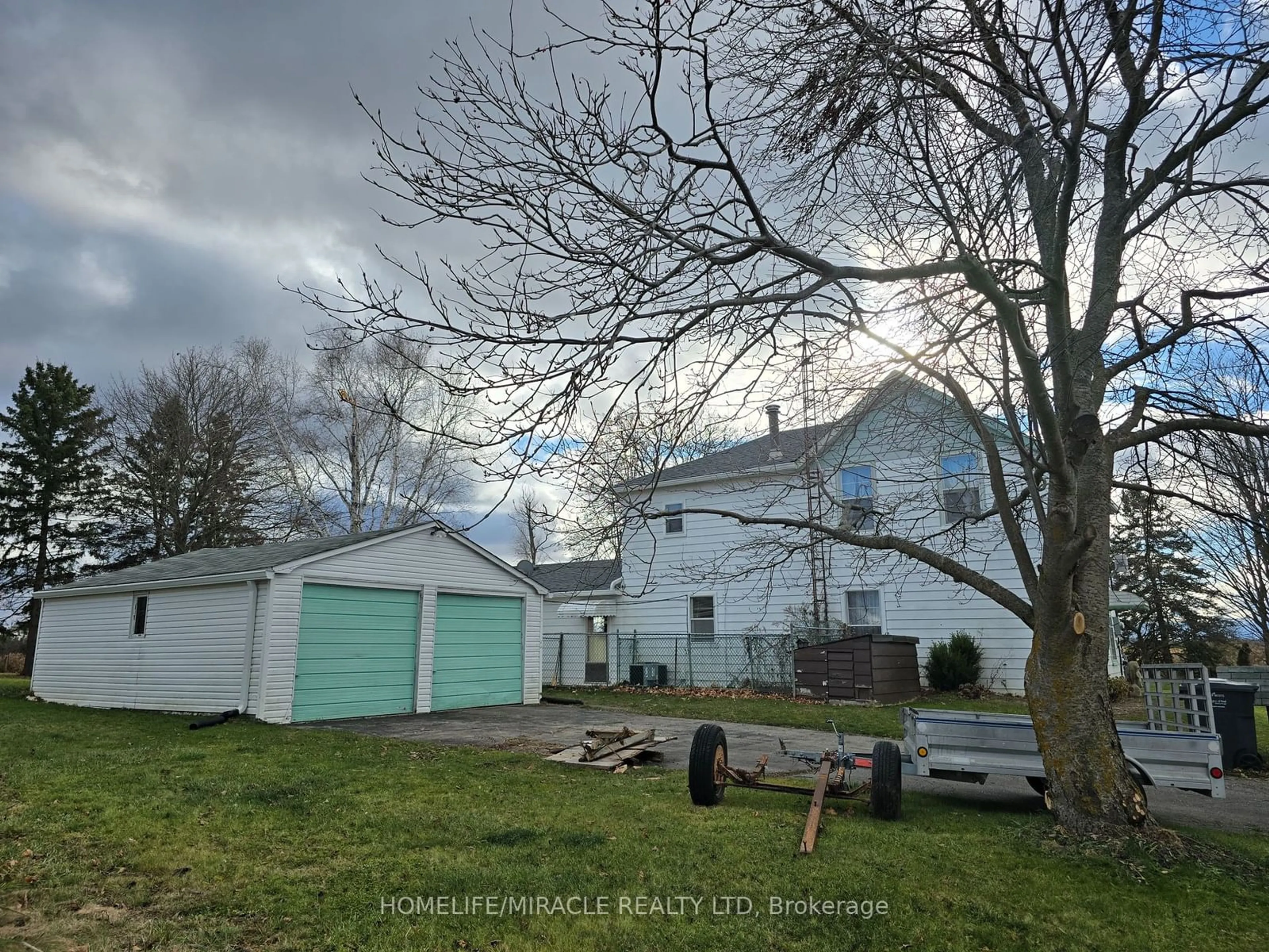 Frontside or backside of a home, the street view for 8575 Old Church Rd, Caledon Ontario L7E 0P6