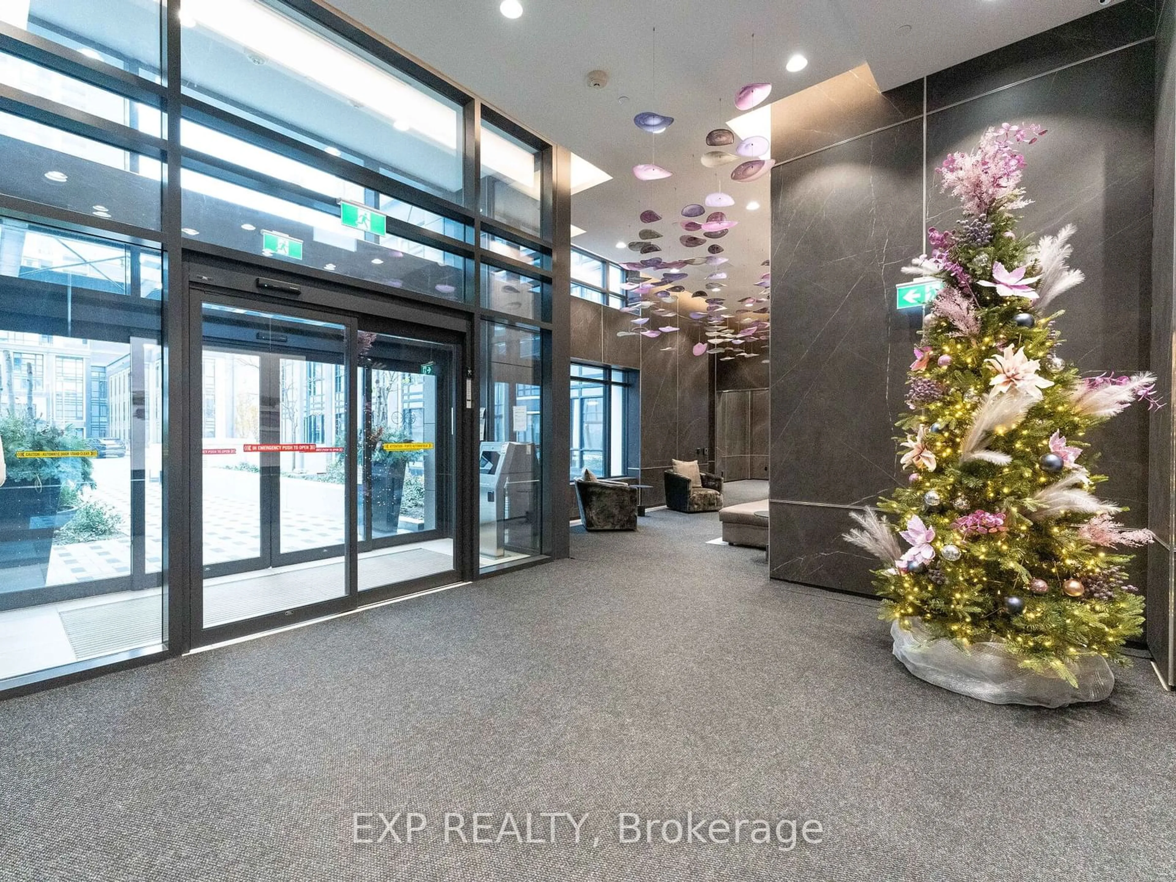 Indoor lobby, ceramic floors for 5 Mabelle Ave #2927, Toronto Ontario M9A 0C8