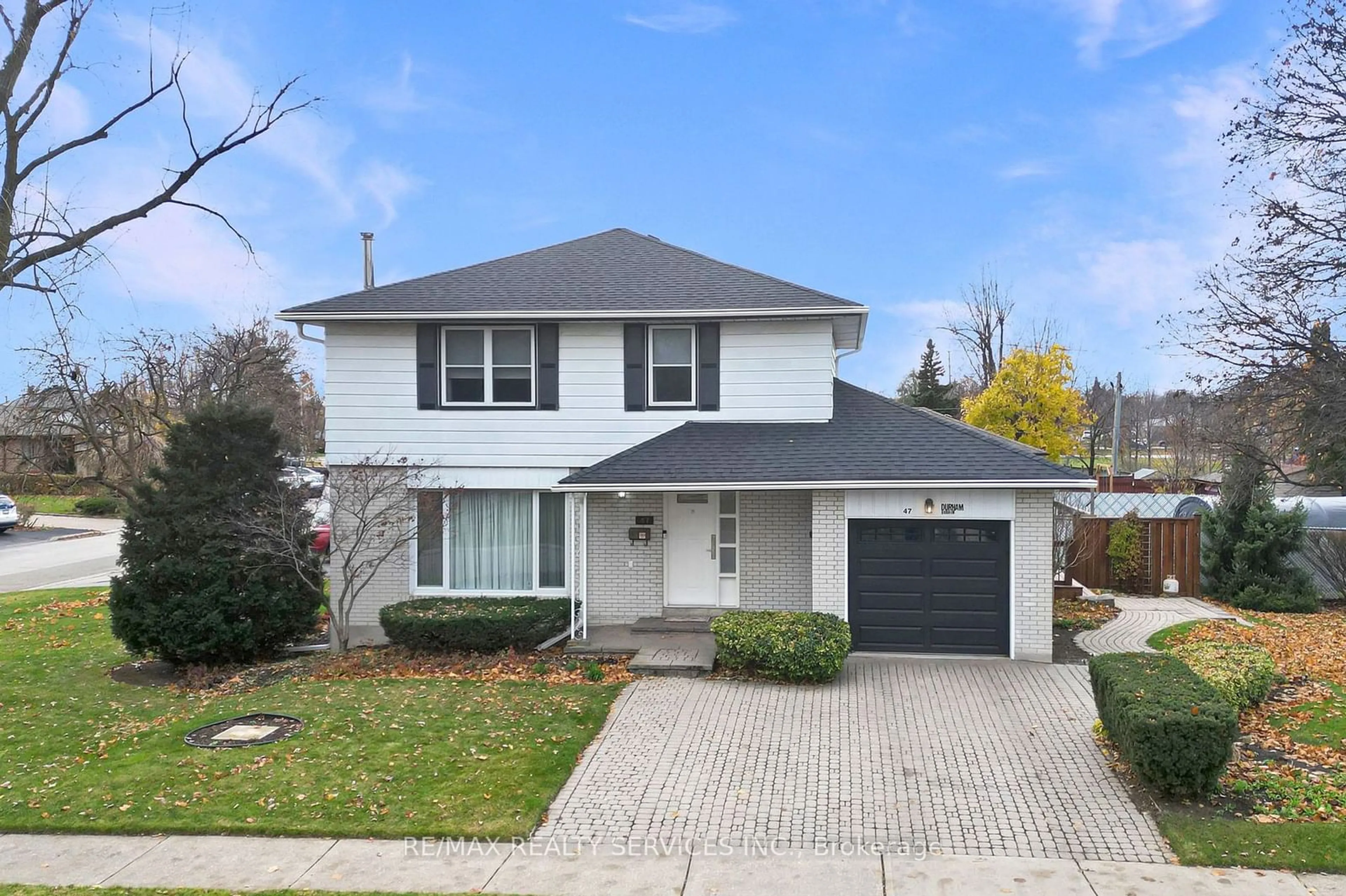 Frontside or backside of a home, the street view for 47 Durham Cres, Brampton Ontario L6T 2X7