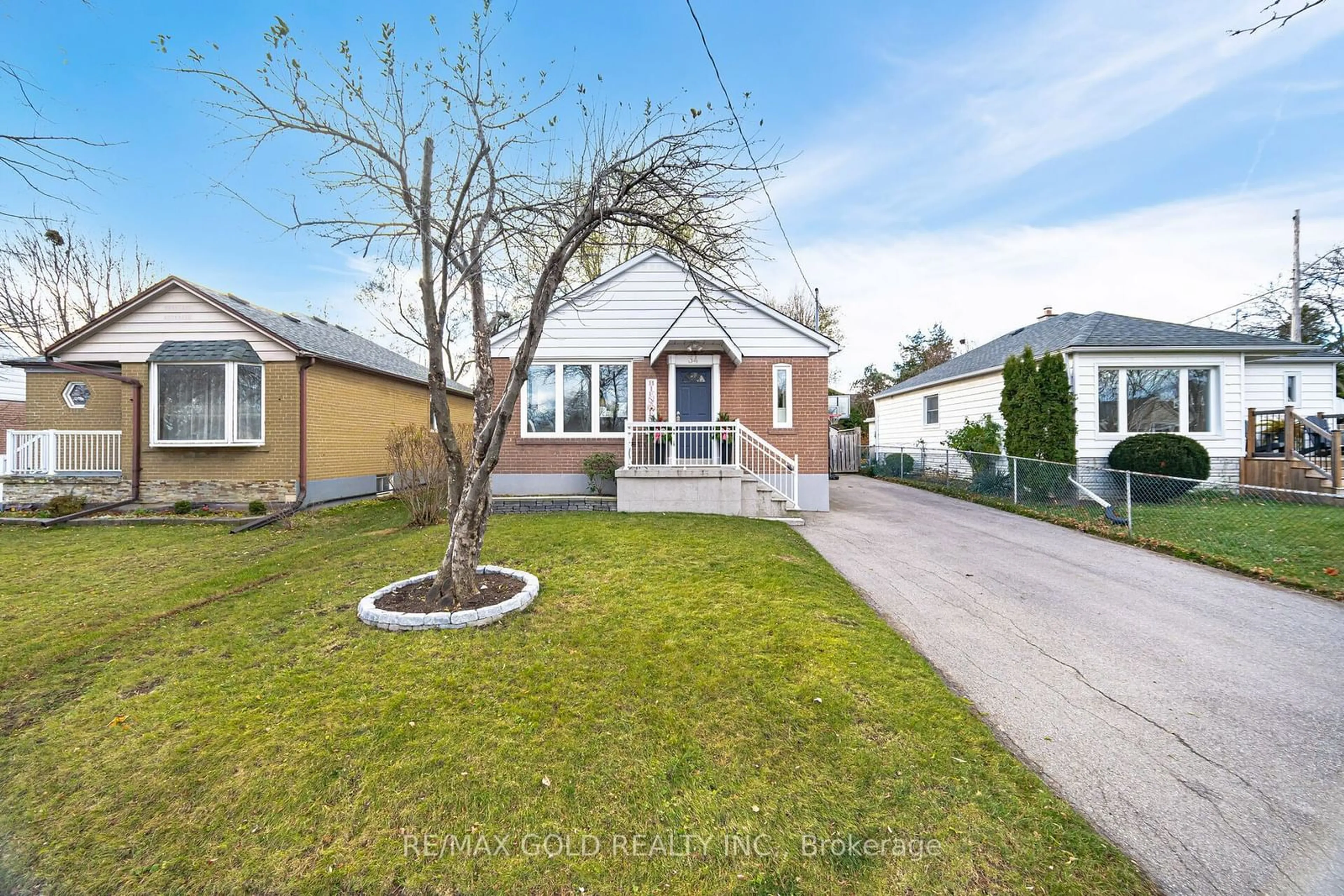 Frontside or backside of a home, the street view for 34 Chalfont Rd, Toronto Ontario M9W 3S3