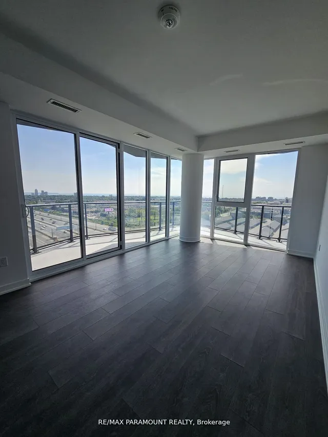 Additional property image - 36 Zorra St Unit 1008