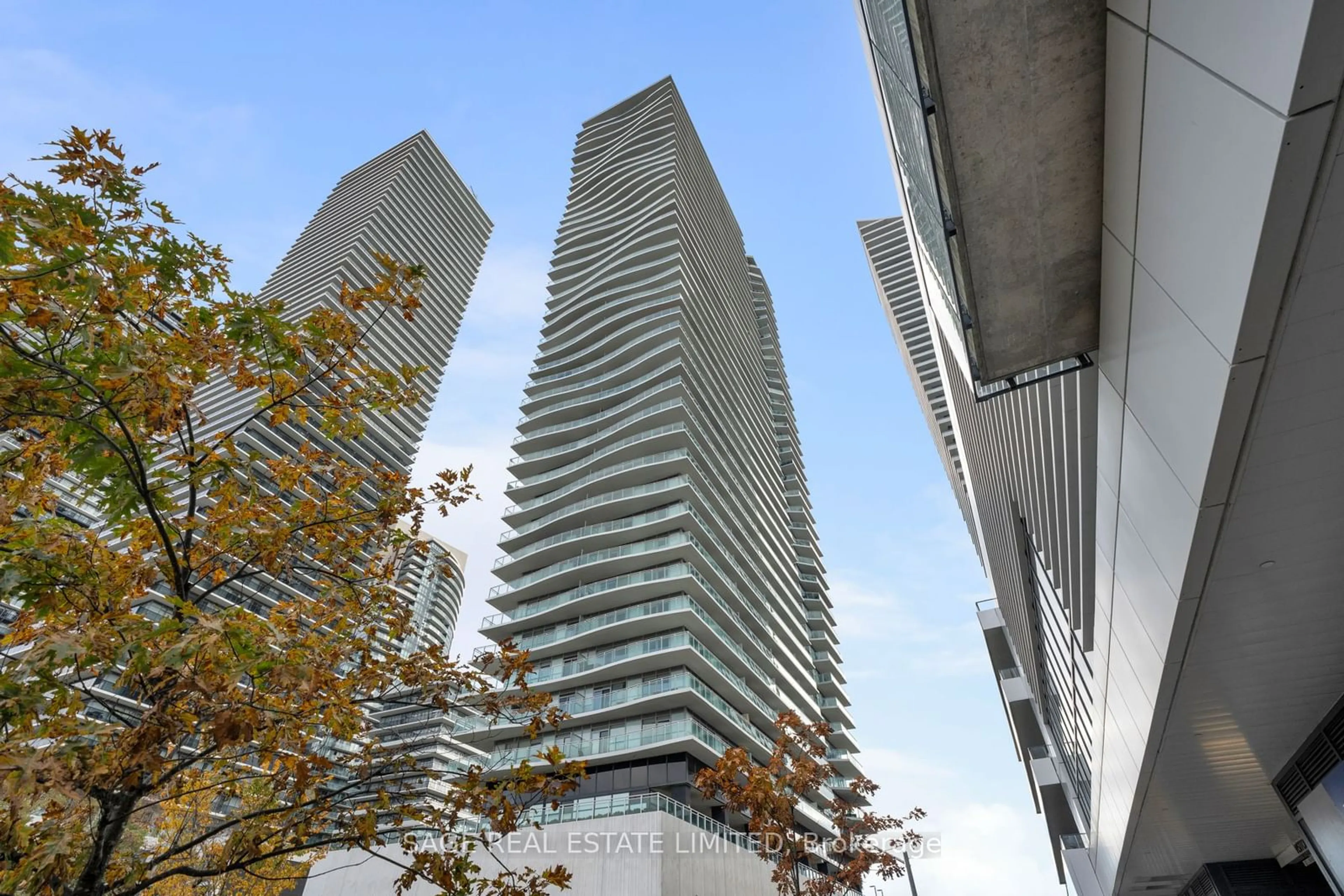 A pic from exterior of the house or condo, the front or back of building for 33 Shore Breeze Dr #811, Toronto Ontario M8V 0G1