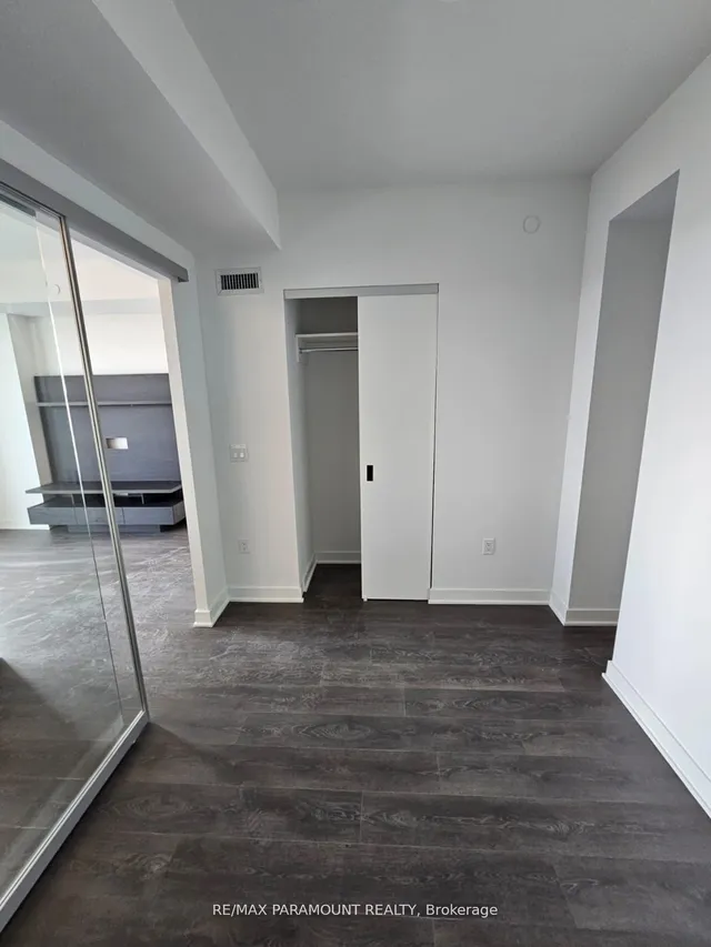 Additional property image - 36 Zorra St Unit 2807