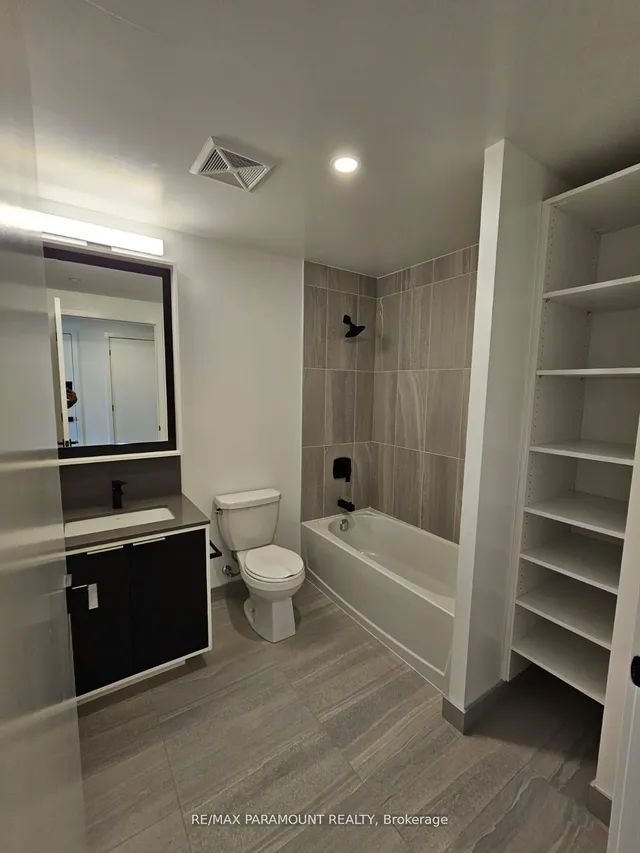 Additional property image - 36 Zorra St Unit 2807