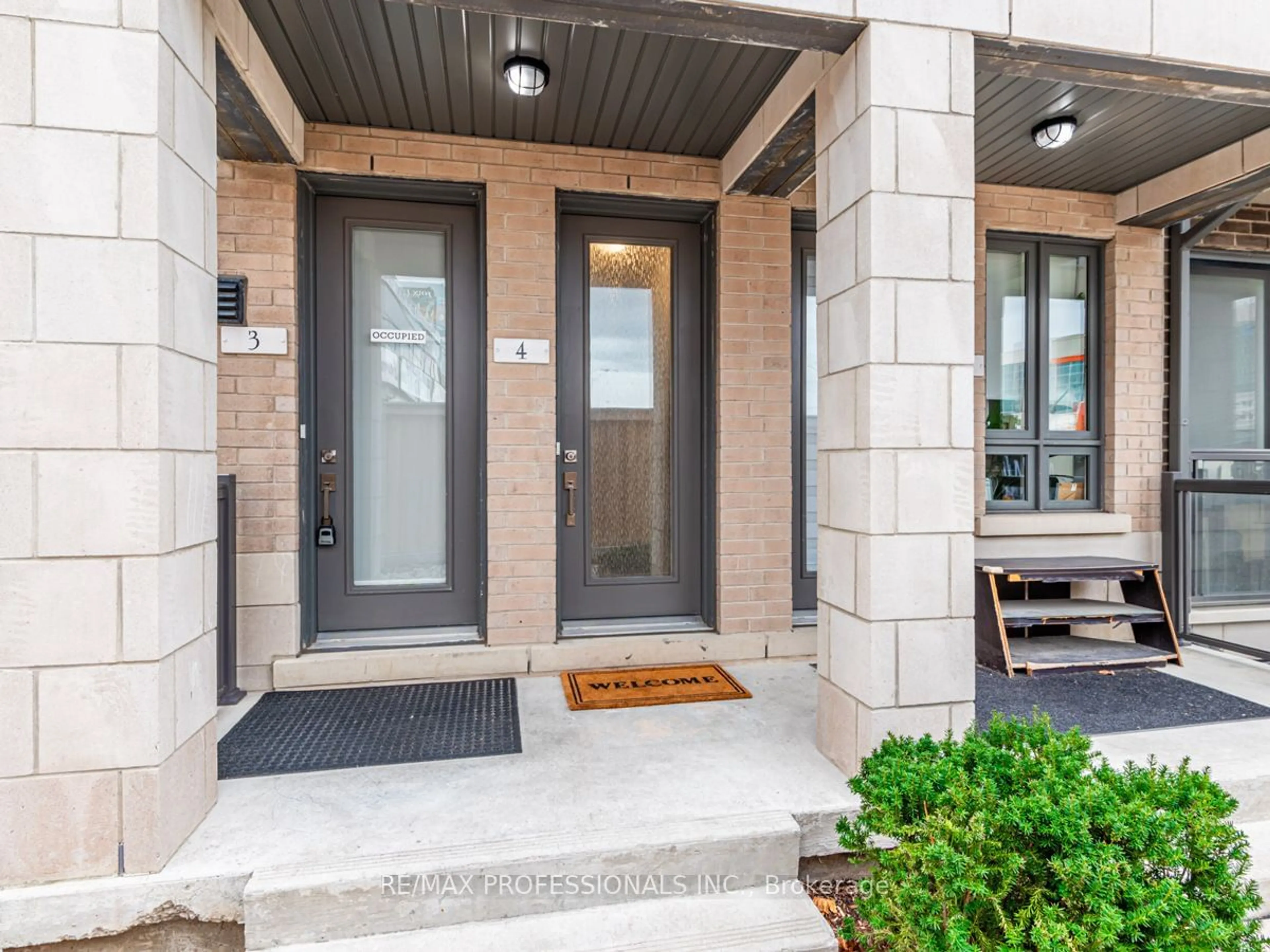 Indoor entryway, wood floors for 713 Lawrence Ave #4, Toronto Ontario M6A 0C6