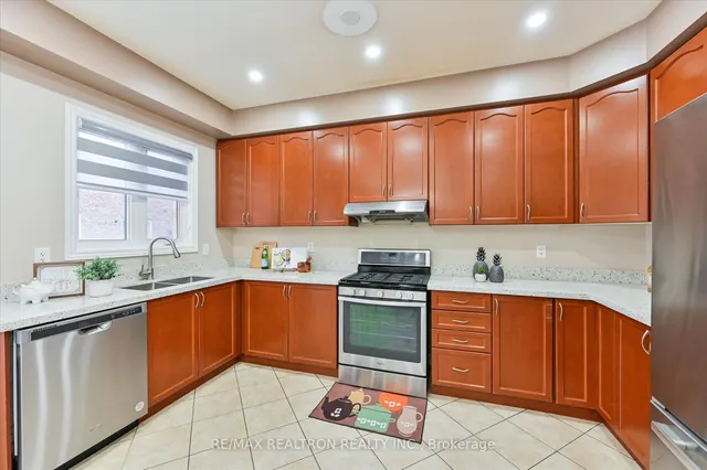 Additional property image - 72 Daden Oaks Dr