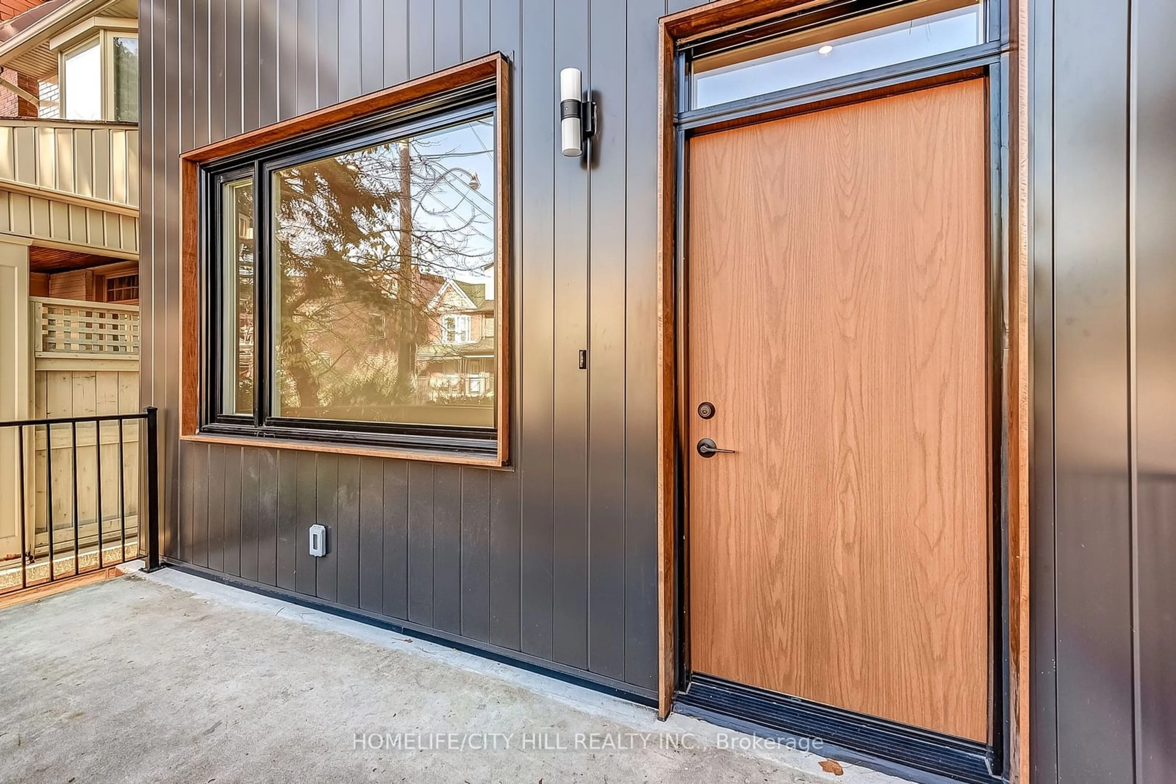 Indoor entryway, wood floors for 73 Melville Ave, Toronto Ontario M6G 3R3