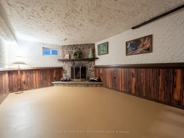 Additional property image - 1704 Oberon Cres