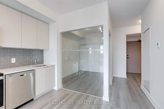 Additional property image - 1440 Clarriage Crt Unit 613