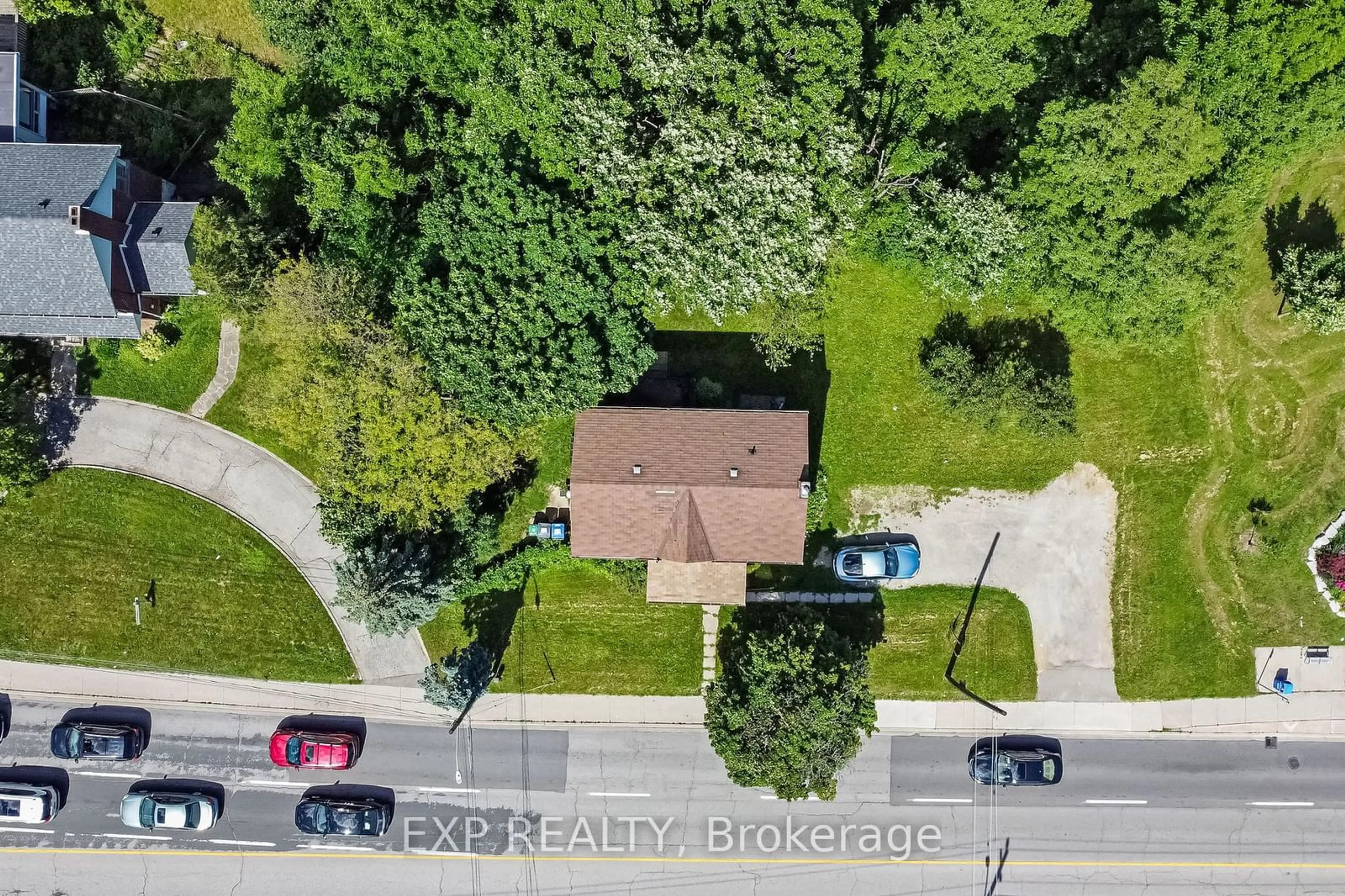 Frontside or backside of a home, the street view for 486 Main St, Brampton Ontario L6V 1P8