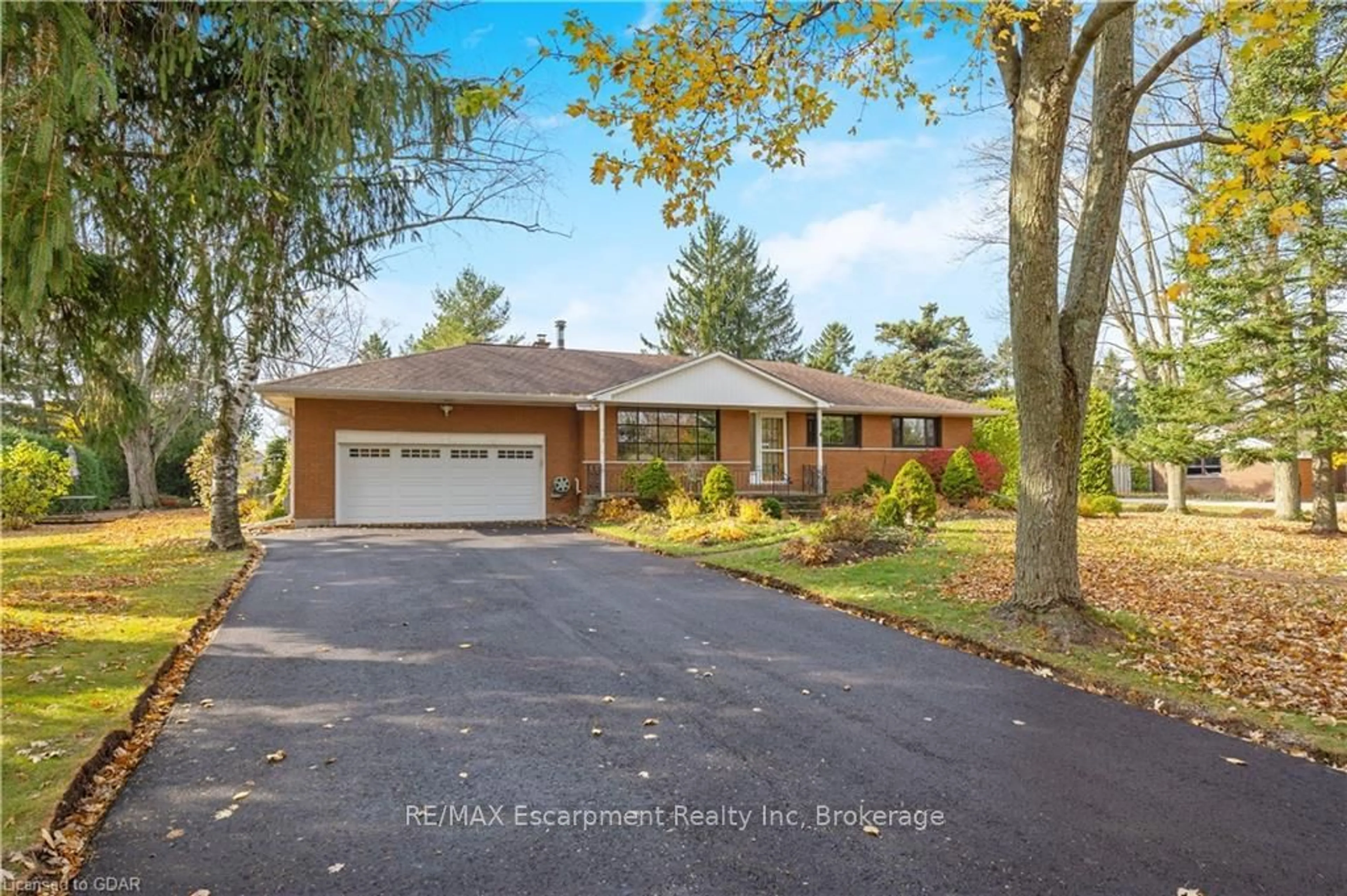 Frontside or backside of a home, the street view for 13596 4 Line, Halton Hills Ontario L7J 2L8