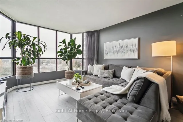Additional image 11 of 1333 BLOOR St Unit 901