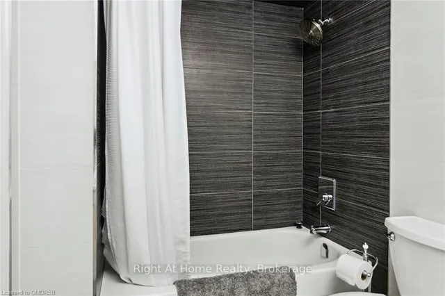 Additional image 39 of 1333 BLOOR St Unit 901