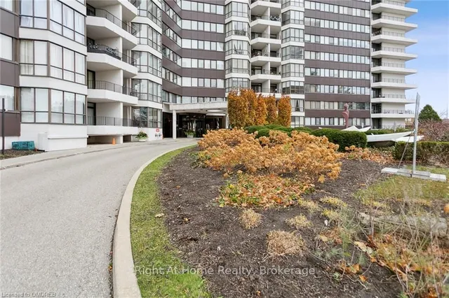 Additional image 4 of 1333 BLOOR St Unit 901