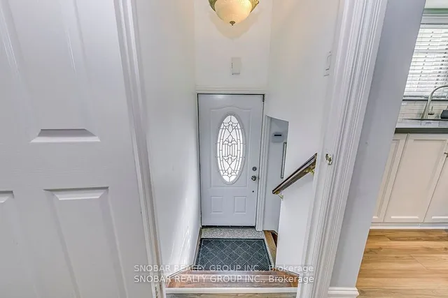 Additional property image - 533A McRoberts Ave