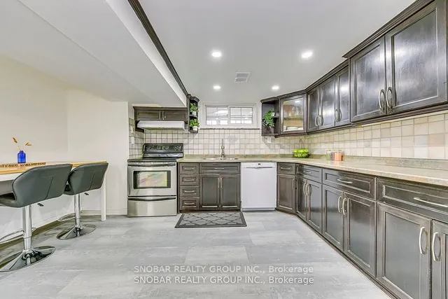 Additional property image - 533A McRoberts Ave