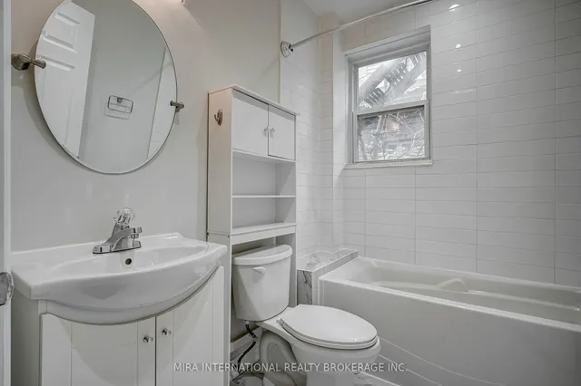 Additional property image - 11 Laxton Ave