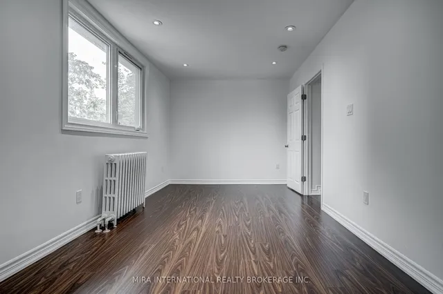 Additional property image - 11 Laxton Ave