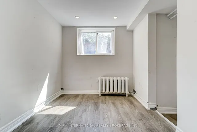 Additional property image - 11 Laxton Ave