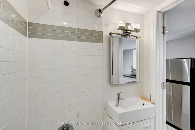 Additional property image - 11 Laxton Ave