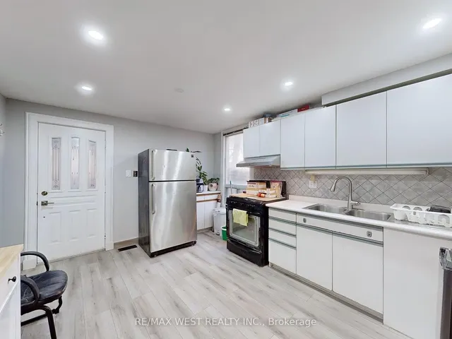 Additional property image - 47 Lindner St