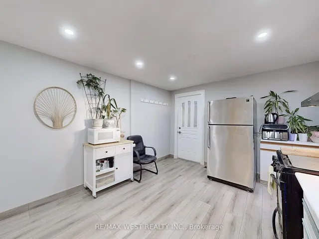 Additional property image - 47 Lindner St