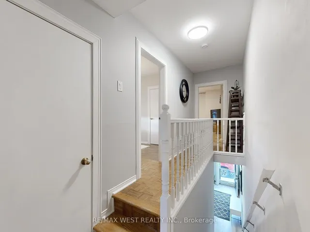 Additional property image - 47 Lindner St