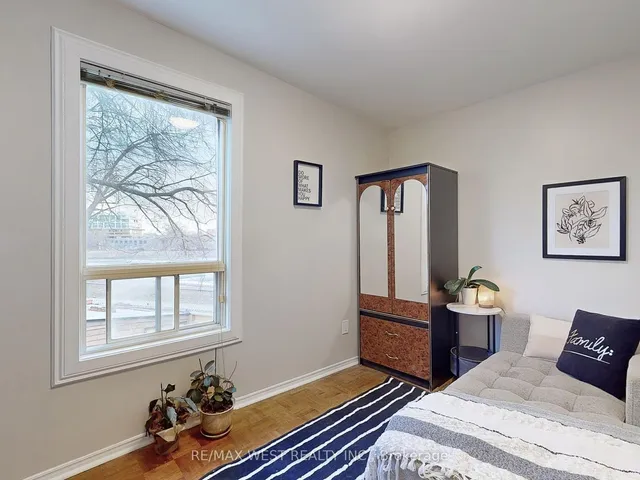 Additional property image - 47 Lindner St