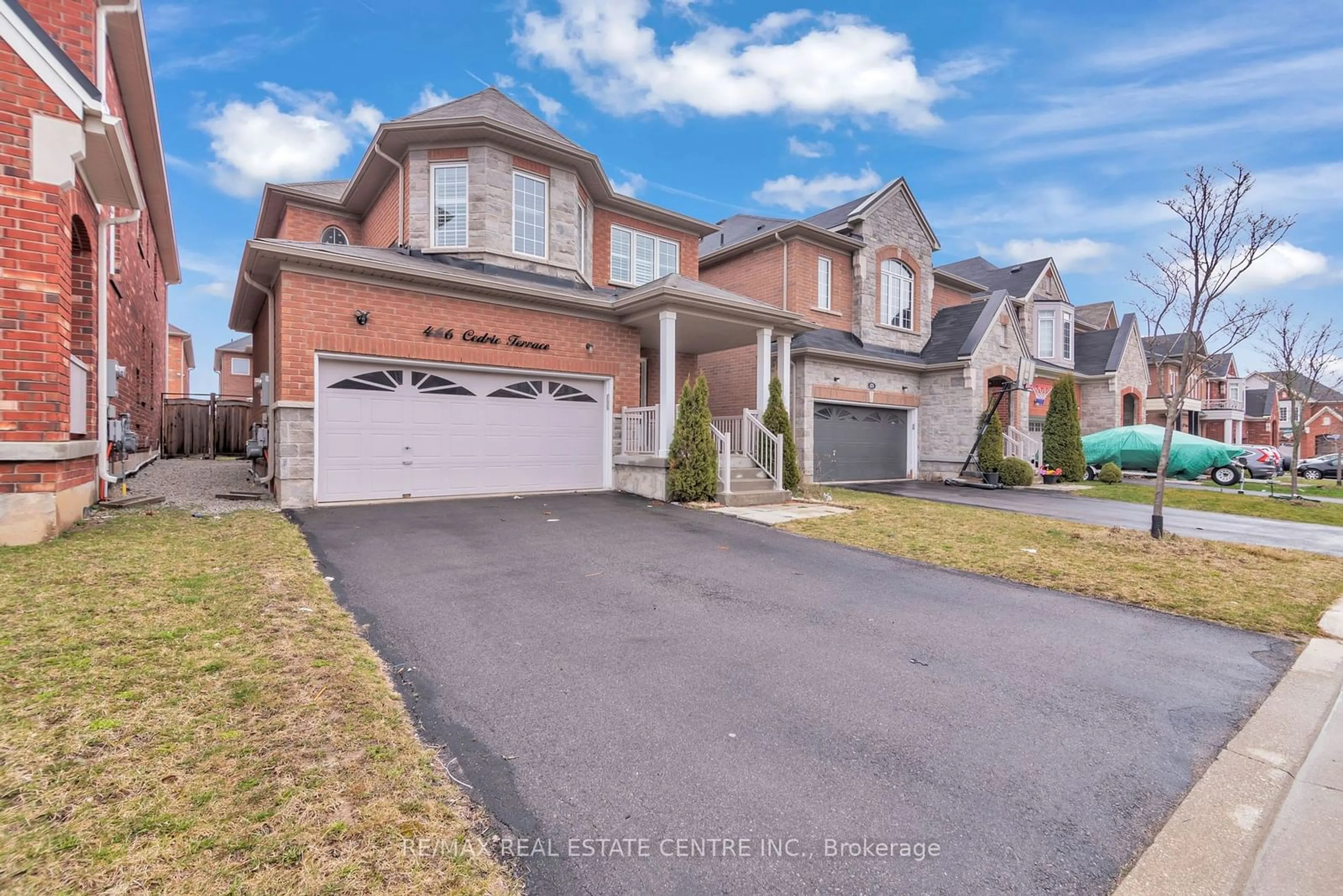 Frontside or backside of a home, the street view for 466 Cedric Terr, Milton Ontario L9T 8P8