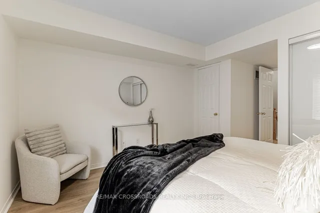 Additional property image - 31 Foundry Ave Unit 26