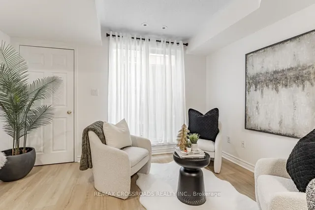 Additional property image - 31 Foundry Ave Unit 26
