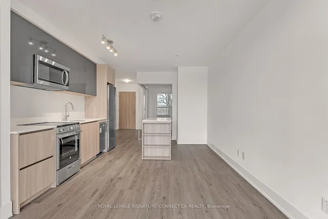 Additional property image - 3100 Keele St Unit 325