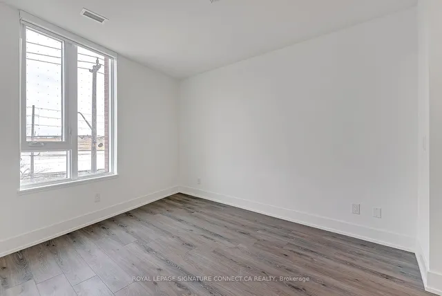 Additional property image - 3100 Keele St Unit 325