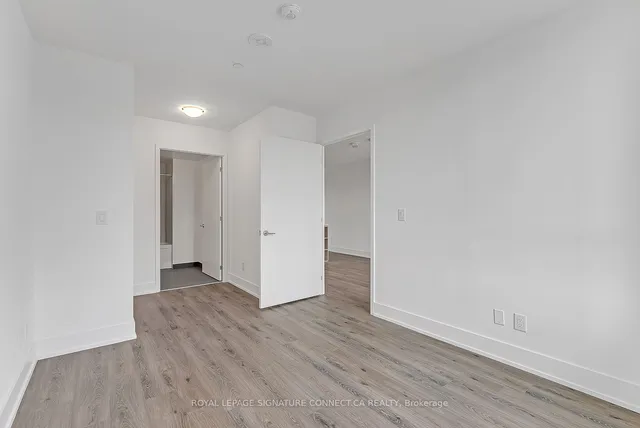 Additional property image - 3100 Keele St Unit 325
