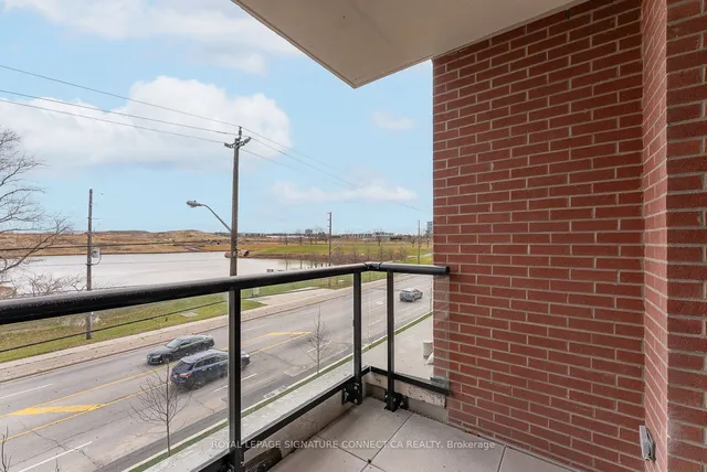 Additional property image - 3100 Keele St Unit 325