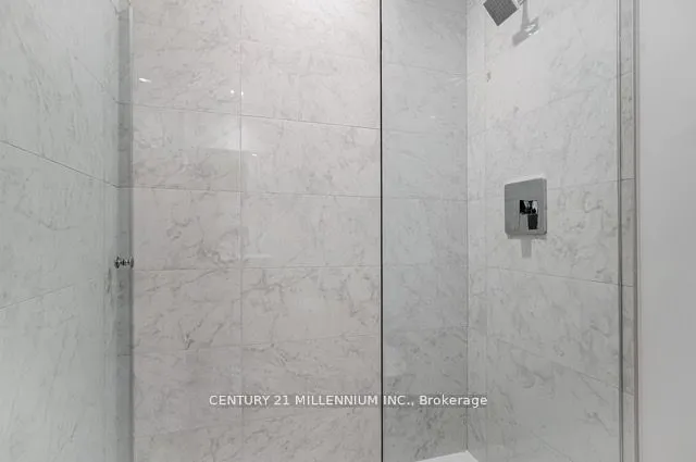 Additional property image - 1926 Lakeshore Blvd Unit 3009