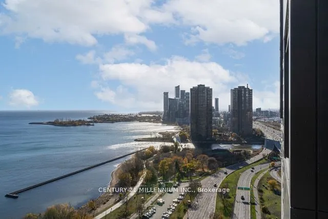 Additional property image - 1926 Lakeshore Blvd Unit 3009