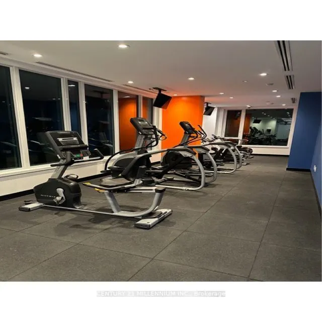 Additional property image - 1926 Lakeshore Blvd Unit 3009