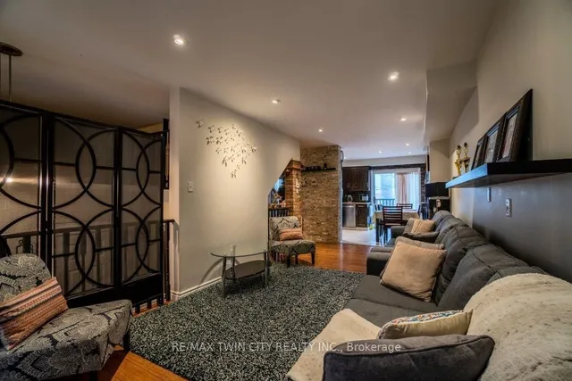Additional property image - 1480 Britannia Rd Unit 143
