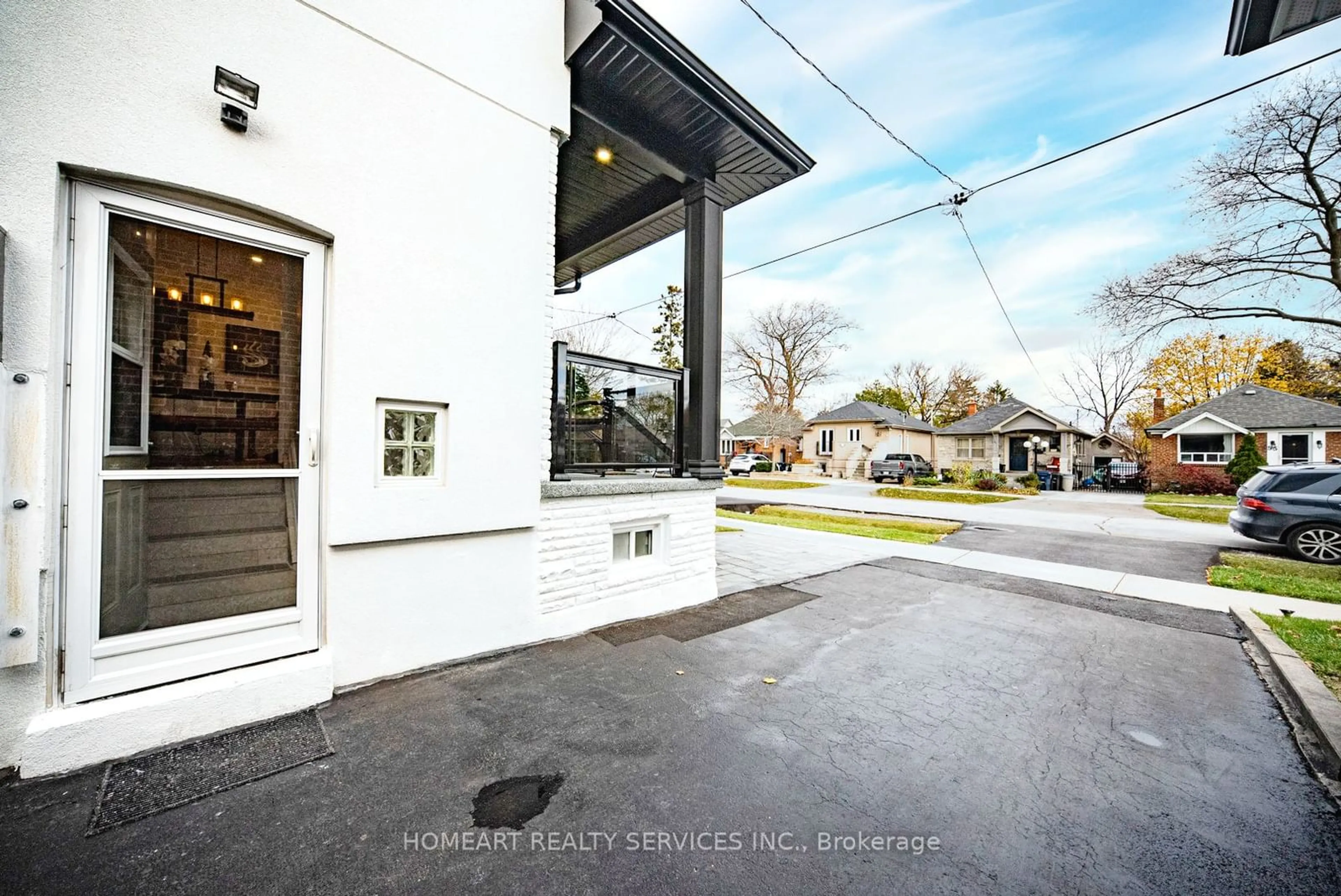 Indoor foyer, cement floor for 56 Parker Ave, Toronto Ontario M8Z 4L8