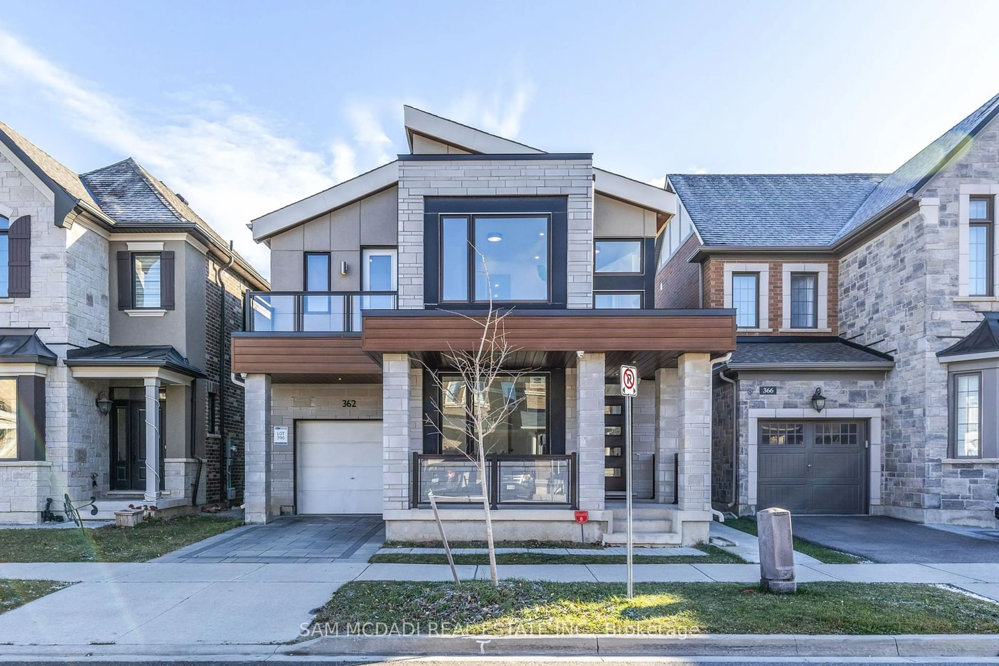 Frontside or backside of a home, the street view for 362 North Park Blvd, Oakville Ontario L6M 1L4